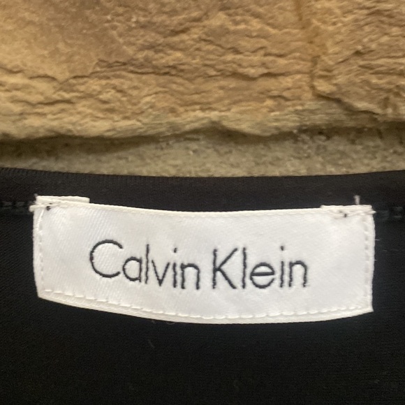 Calvin Klein black top with black and silver embellishments. Size XL - Picture 7 of 8